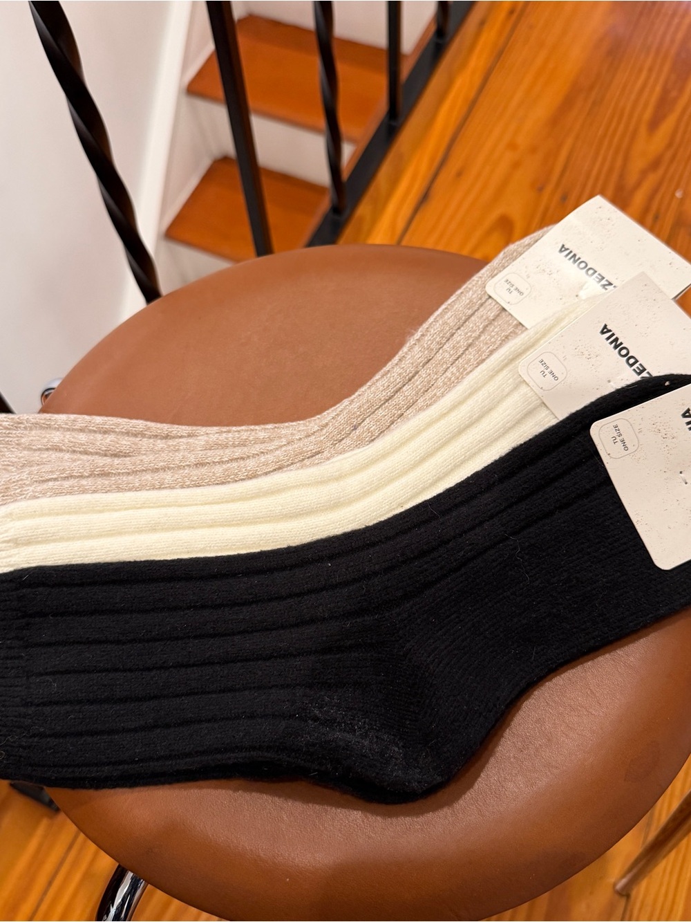 🆕 Calzedonia Ribbed Women’s Socks - Black, Cream, Taupe
